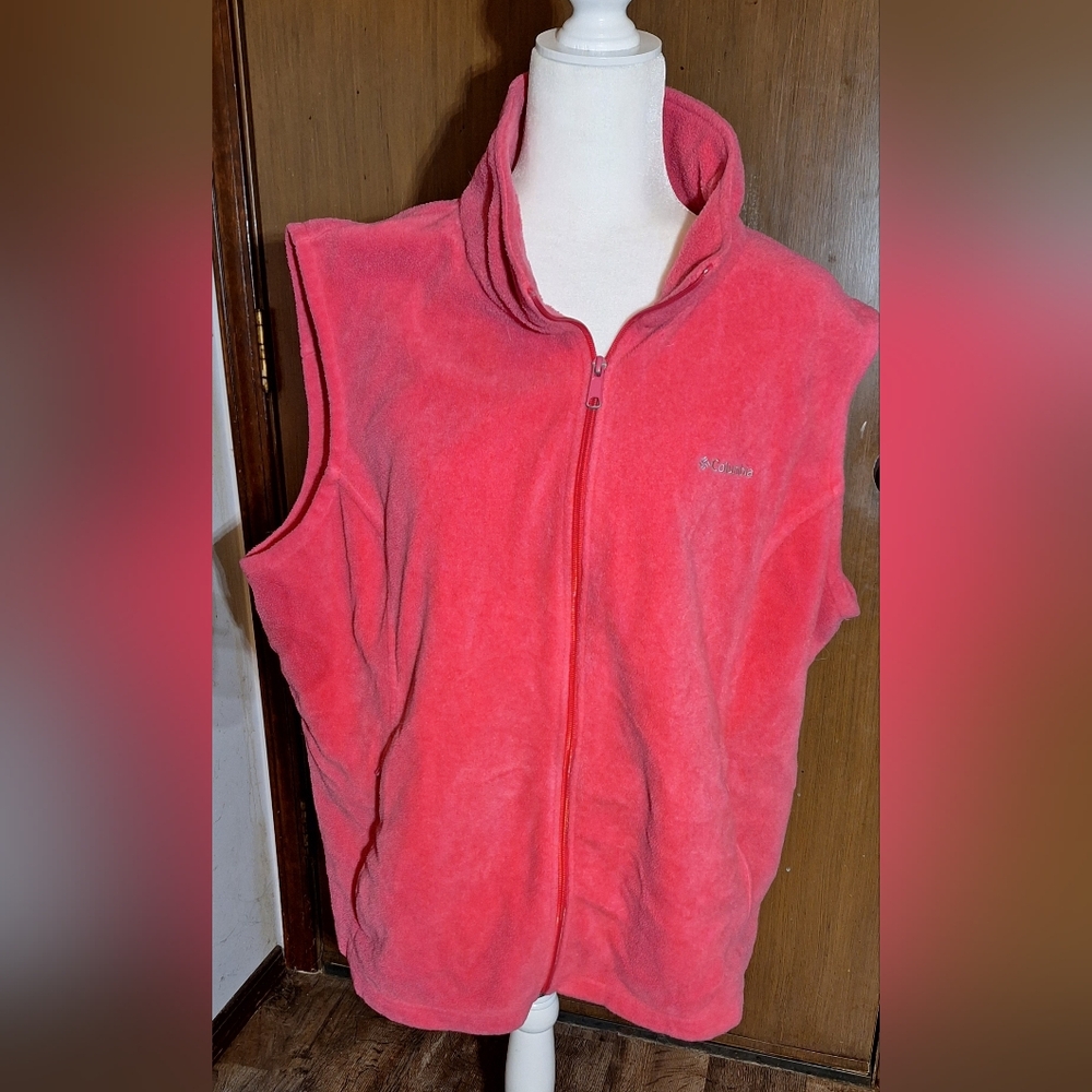 3X Columbia red winter vest